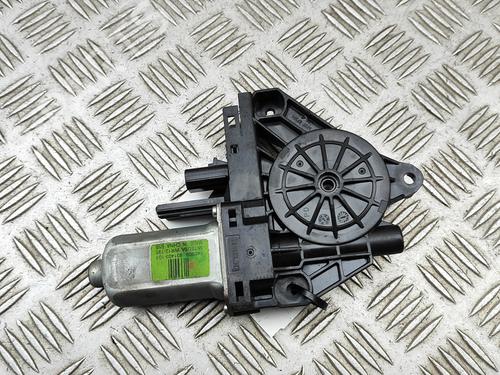 Used Right rear window motor JEEP GRAND CHEROKEE IV (WK, WK2) 3.0 CRD V6 4x4 (250 hp) 29829841