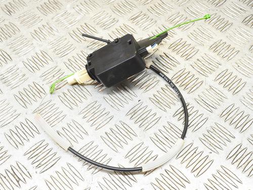 fuel-flap-bmw-6-e63-m-6923975-7009442-2003-2004-2005-2006-2007-2008-2009-2010-8847471 main image