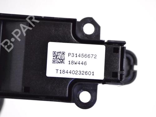 Switch VOLVO XC40 (536) T4 AWD | BP30228570I30 