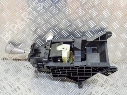 Gear lever MITSUBISHI GRANDIS (NA_W) 2.4 MIVEC (NA4W) | BP8354630M90 