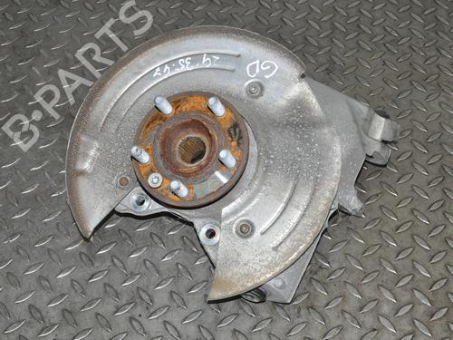 Used Right rear steering knuckle LAND ROVER RANGE ROVER VELAR (L560) 2.0 P250 Si4 4x4 (250 hp) 30213457