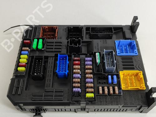 Used Fuse box OPEL MOKKA 1.2 (76) (131 hp) 27771484
