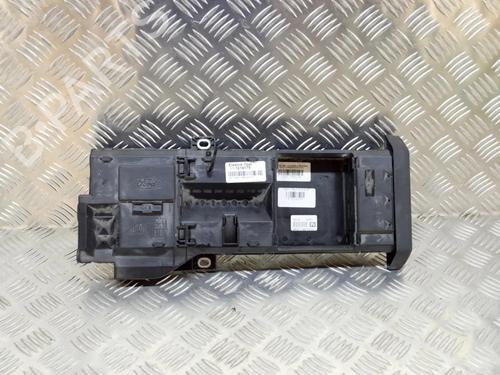 Used Fuse box FORD TRANSIT CUSTOM V362 Bus (F3) 2.0 EcoBlue (130 hp) 6771737