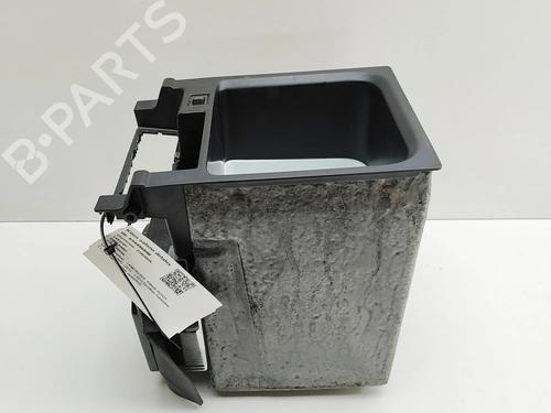 Handskerum Handskerum LAND ROVER RANGE ROVER SPORT II (L494) 3.0 SDV6 4x4 (306 hp) 33394932 33394932