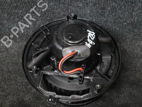 Used Heater blower motor SKODA OCTAVIA II (1Z3) 1.9 TDI (105 hp) 6728840