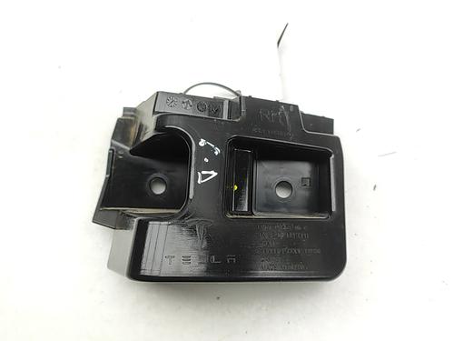 rear-bumper-bracket-tesla-model-y-5yjy-2019-33625313 main image