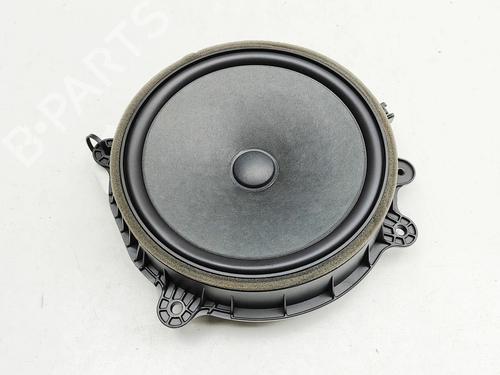 speaker-tesla-model-3-5yj3-2017-33697609 main image