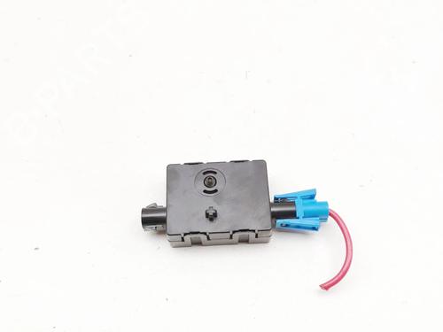 Used Electronic module Electronic module BMW 5 (G30, F90) 520 i (184 hp) 39958481 39958481