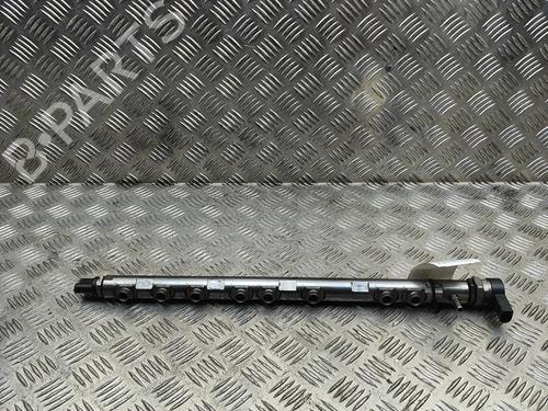 Used Injection rail BMW X5 (E70) xDrive 40 d (306 hp) 30841792