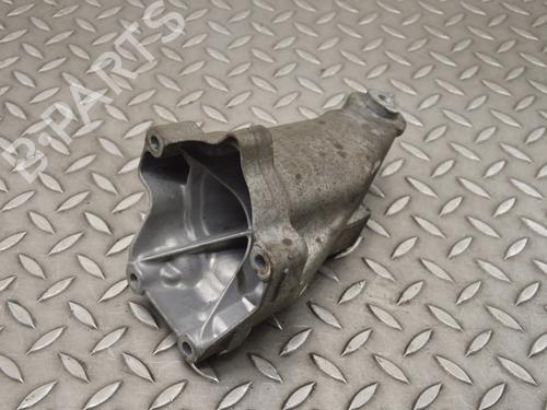 Used Engine mount Engine mount MERCEDES-BENZ E-CLASS (W212) E 220 CDI / BlueTEC (212.001, 212.002) (170 hp) 30620352 30620352
