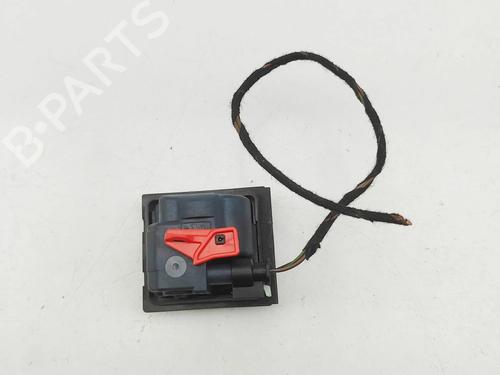 fuel-cap-mercedes-benz-e-class-w213-2016-36021420 main image
