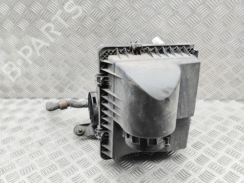 Used Air filter box VW CRAFTER Van (SY_, SX_) 2.0 TDI FWD (SYB, SYC, SYD) (140 hp) 30631516
