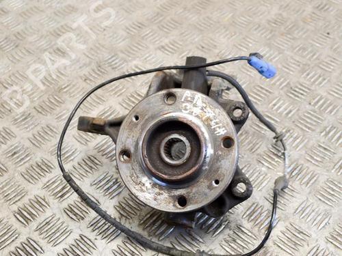 Used Right front steering knuckle CITROËN C3 III (SX) 1.2 VTi 82 (82 hp) 14642134