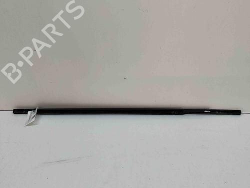 Door moulding trim LAND ROVER RANGE ROVER VELAR (L560) 2.0 D240 SD4 4x4 | BP29337190C150 