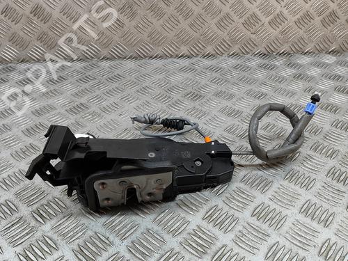 front-right-lock-mercedes-benz-eqb-x243-2021-27769745 main image