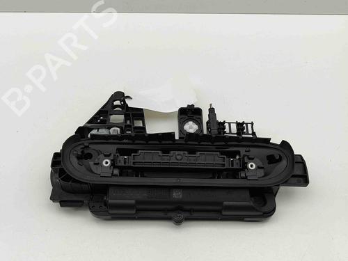 Used Rear left exterior door handle BMW 5 (G60, G90, G68) i5 eDrive40 (340 hp) 28564570