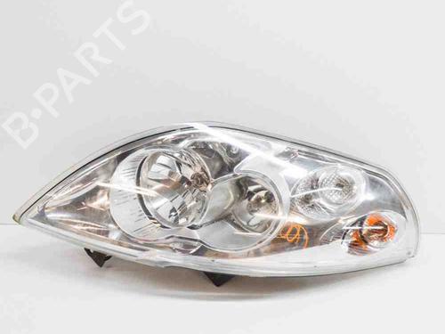 Phare droit OPEL MOVANO B Van (X62) 2.3 CDTI RWD (FV) (136 hp) 11113429