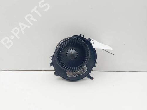 Heater blower motor SKODA KAROQ (NU7, ND7) 1.5 TSI | BP37797931M62 - Image 1
