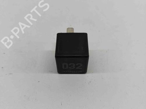 Used Electronic sensor MERCEDES-BENZ VITO Tourer (W447) 114 CDI / 114 BlueTEC (447.701, 447.703, 447.705) (136 hp) 25788156