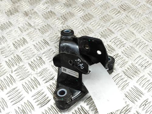 support-tesla-model-y-5yjy-2019-28548451 main image