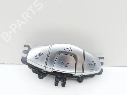 switch-mercedes-benz-e-class-convertible-a238-2017-40188902 main image