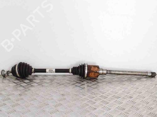 Used Right front driveshaft BMW X3 (F25) xDrive 28 d (182 hp) 28557383