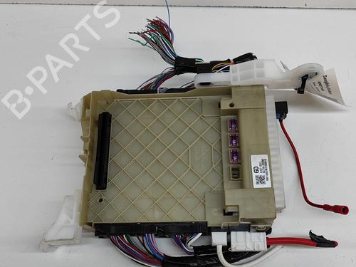 Used Fuse box TOYOTA COROLLA Estate (_E21_) 2.0 Hybrid (MZEH12) (180 hp) 27788846