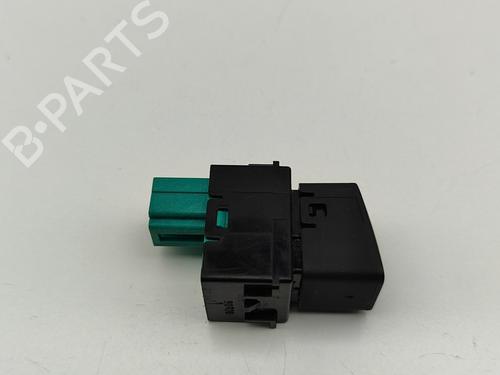 Switch NISSAN LEAF (ZE1) Electric | BP28433884I30