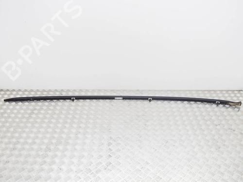 Used Roof bar OPEL ZAFIRA TOURER C (P12) 1.8 (75) (140 hp) 6774335