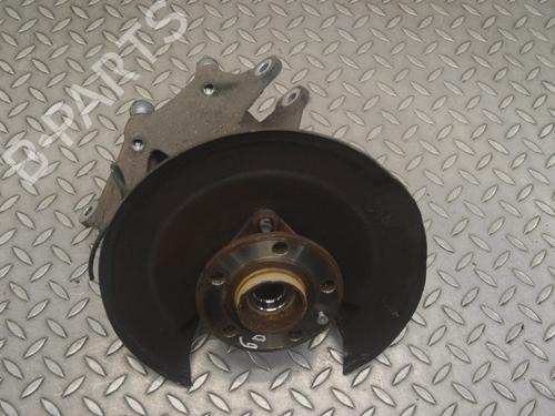 Used Right rear steering knuckle Right rear steering knuckle VOLVO XC40 (536) D3 AWD (150 hp) 33365805 33365805