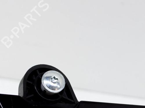 Mittelkonsole TESLA MODEL Y (5YJY) EV Performance All-wheel Drive | BP27752629I22