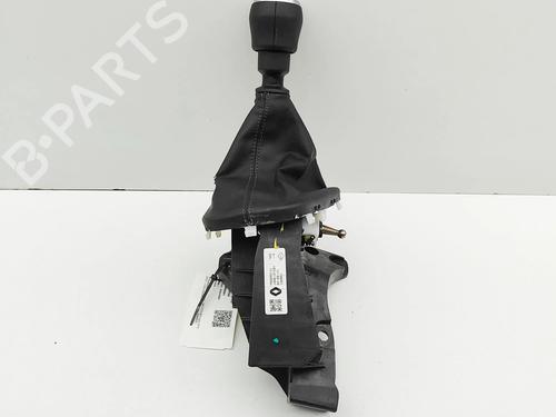 Used Gear lever Gear lever RENAULT MASTER III Van (FV) 2.3 dCi 145 FWD (FV0E, FV0F, FV0H, FV02, FV0M, FV0S,... (146 hp) 33382629 33382629