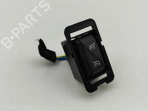 switch-renault-zoe-bfm_-2012-32754919 main image