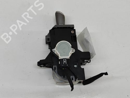 Used Gear lever TOYOTA PRIUS Liftback (_W2_) 1.5 Hybrid (NHW2_) (113 hp) 28434167