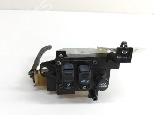 Used Right front window switch MITSUBISHI 3000 GT Coupe (Z1_A) 3.0 4WD (Z16A) (224 hp) 28433570