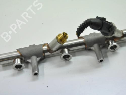 Used Injection rail AUDI Q7 (4MB, 4MG, 4MQ) 3.0 TFSI quattro (333 hp) 9866634