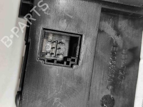 Climate control PEUGEOT 3008 II SUV (MC_, MR_, MJ_, M4_) 1.2 THP/ PureTech 130 (MRHNSM, MRHNSU, MRHNSJ, MRHNYW,... | BP16536266I5 