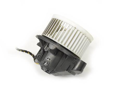 Used Heater blower motor FORD TRANSIT CUSTOM V362 Bus (F3) 2.2 TDCi (125 hp) 30224712