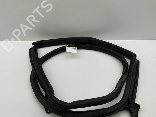 rubber-door-seal-audi-a5-sportback-f5a-f5f-2016-27532908 main image