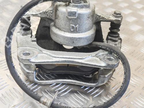 Used Left front brake caliper TOYOTA C-HR (_X1_) 1.8 Hybrid (ZYX10_, ZYX11_, ZYX10R, ZYX11R) (122 hp) 26440102