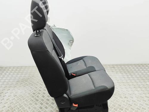 Left front seat RENAULT TRAFIC III Bus (JG_) 2.0 dCi 150 (JGMU) | BP32860735C15 - Image 2