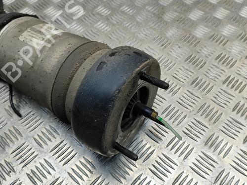 Left front shock absorber MERCEDES-BENZ C-CLASS (W205) C 350 e (205.047) | BP30154987M16