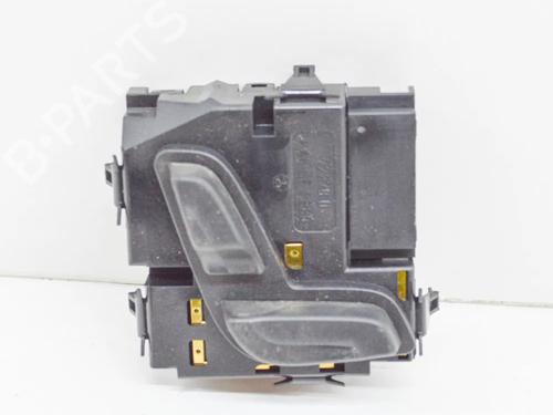 Used Switch Switch MERCEDES-BENZ C-CLASS (W204) C 180 CGI (204.031) (156 hp) 6772491 6772491