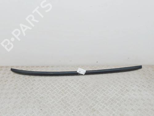 Used Roof bar Roof bar MERCEDES-BENZ GLA-CLASS (X156) GLA 180 (156.942) (122 hp) 39910128 39910128
