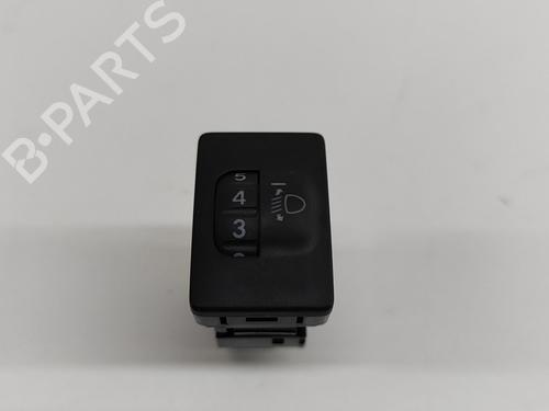 Used Switch TOYOTA HILUX VIII Pickup (_N1_) 2.4 D 4WD (GUN125_, GUN125R) (150 hp) 24581046
