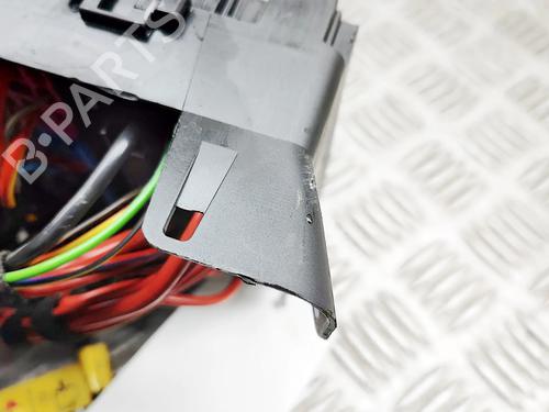 Fuse box PORSCHE PANAMERA (970) 3.0 S E-Hybrid | BP39472748E1 - Image 5