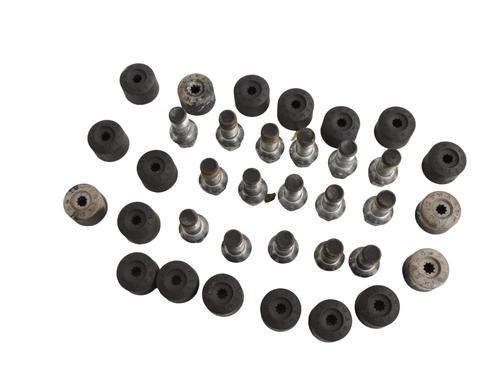 BP30245952O1 main image