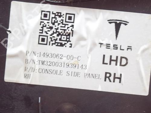 Consolle centrale TESLA MODEL Y (5YJY) EV Performance All-wheel Drive | BP28547785I22