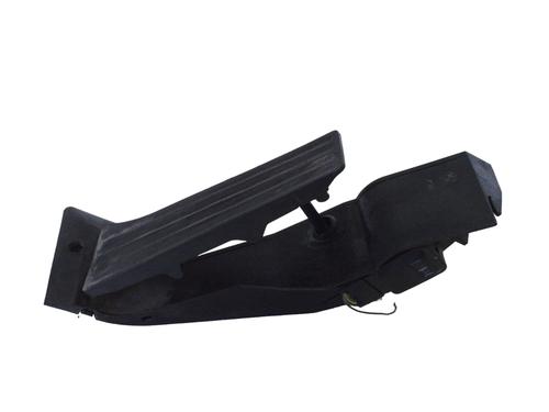 pedal-bmw-6-convertible-e64-2004-2005-2006-2007-2008-2009-2010-33358676 main image