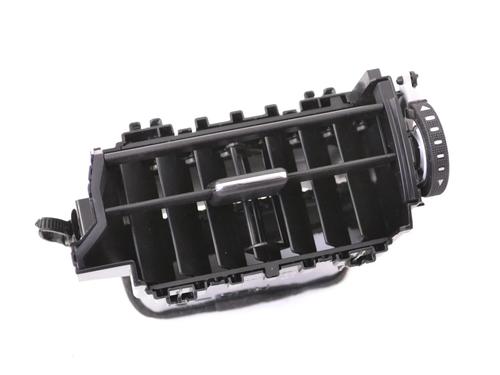 Used Air vent LAND ROVER RANGE ROVER IV (L405) 4.4 SDV8 4x4 (340 hp) 30215061